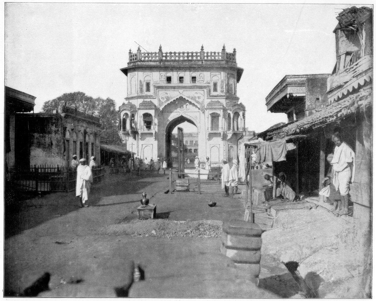 Porten till Lucknow, Indien, sent 1800-tal av John L. Stoddard