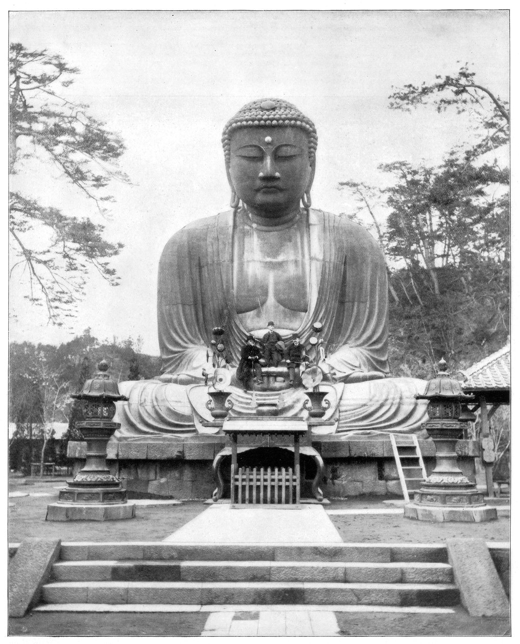 The Great Bronze Buddha, Japan, sent 1800-tal av John L. Stoddard