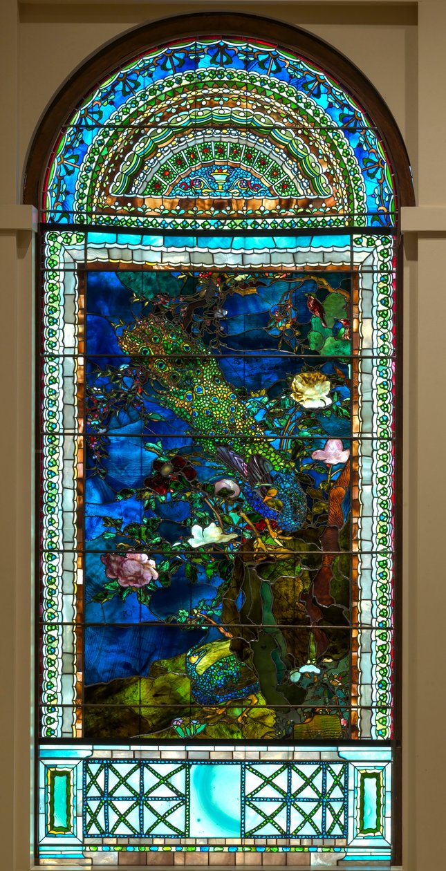 Påfåglar och pioner I av John La Farge