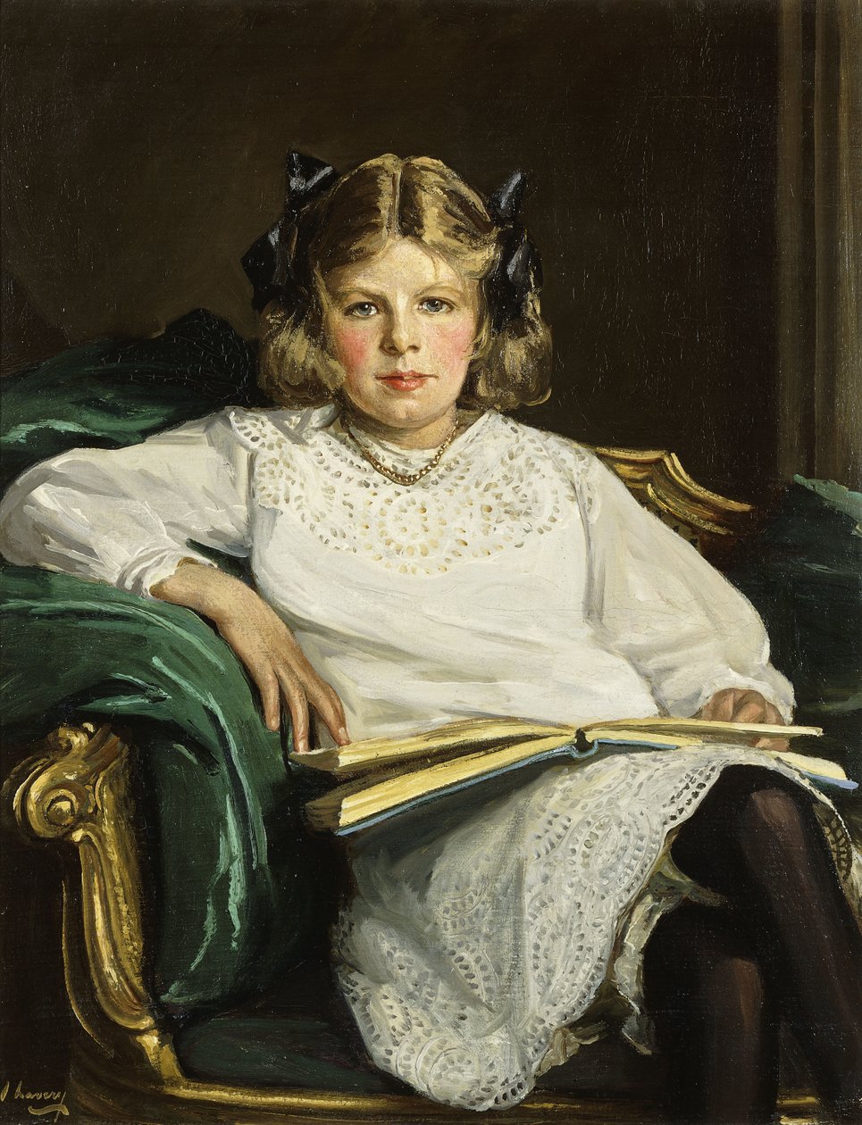 Porträtt av Betty, tre fjärdedels längd sittande, läser en bok av John Lavery