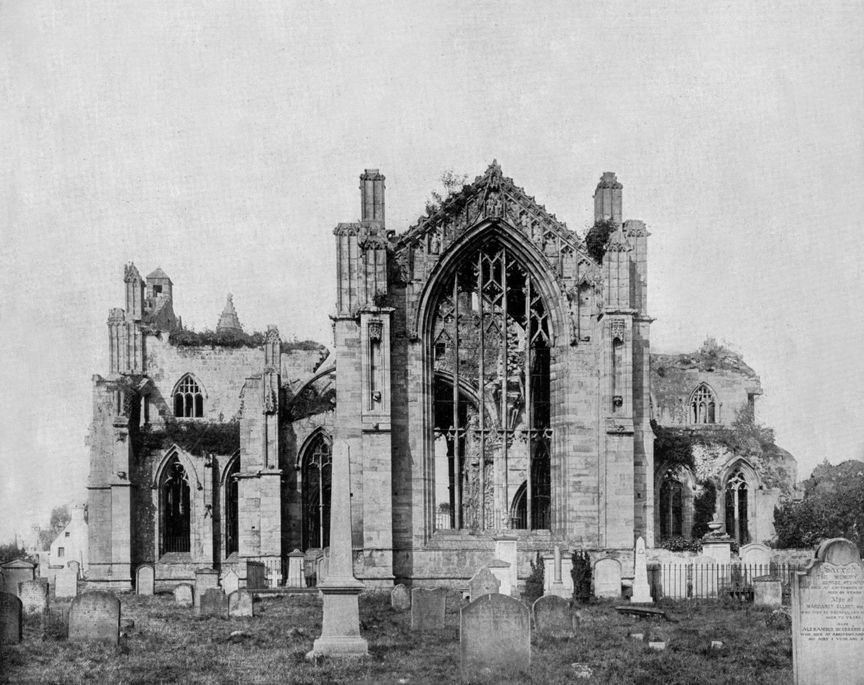 Melrose abbay i Skottland, ca. 1890 (s/v foto) av John Lawson Stoddard