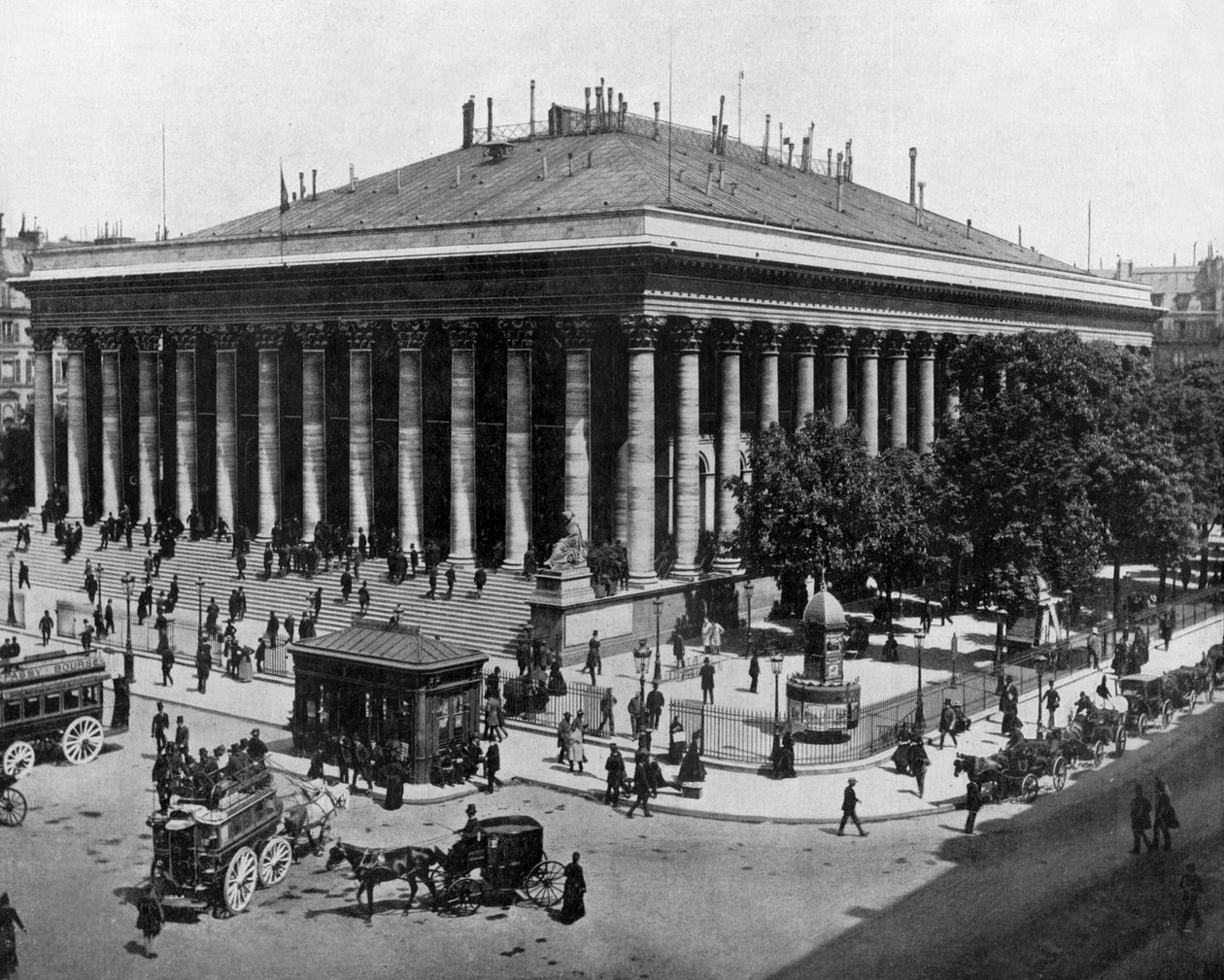 Börs i Paris c. 1900 (s/v foto) av John Lawson Stoddard