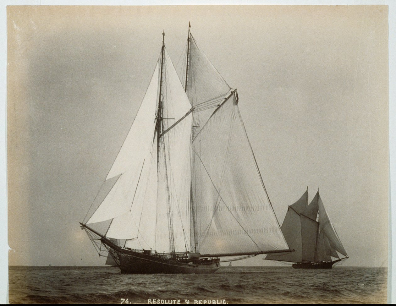  av John S. Johnston