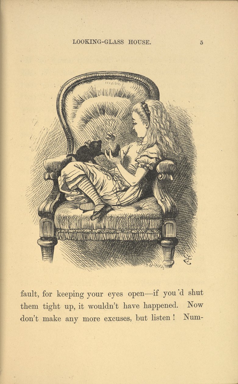 Alice sitter i en stol och leker med en kattunge. av John Tenniel