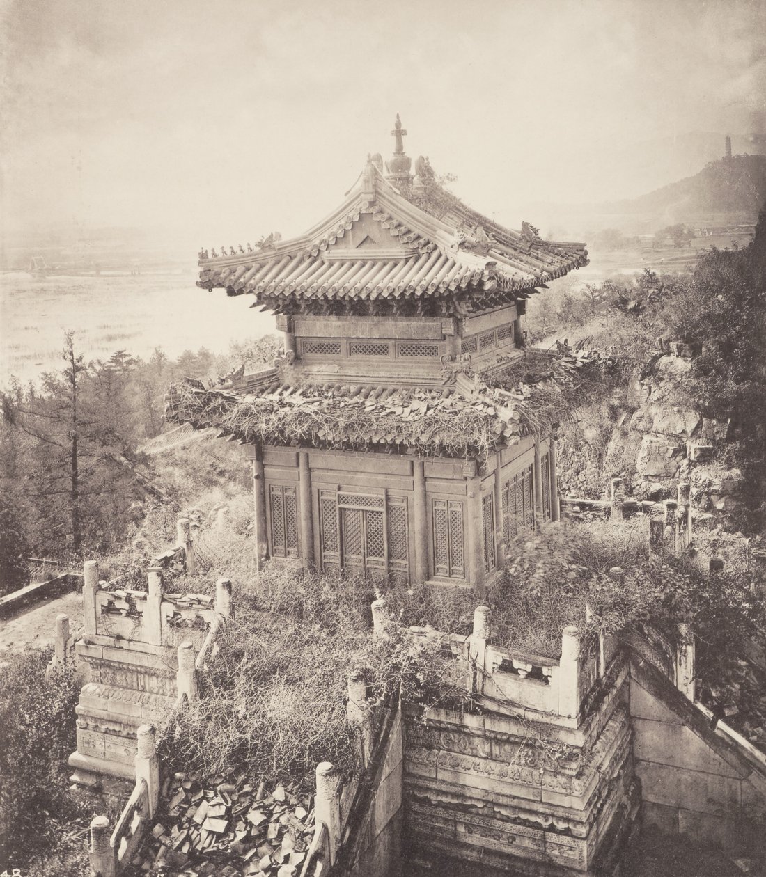 Brons tempel, Wan-Show-Shan av John Thomson