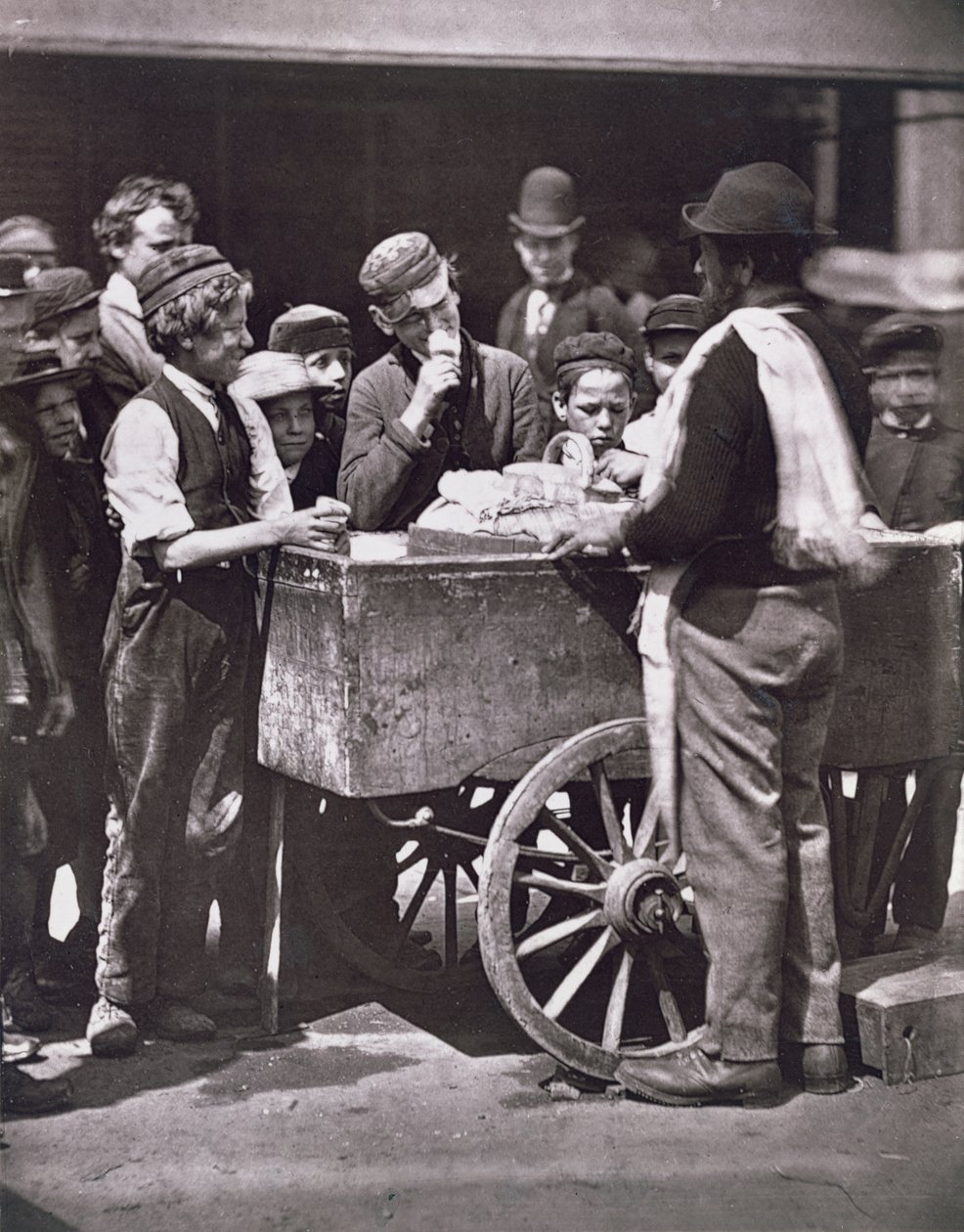 Half Penny Ices, från "Street Life in London", 1876-77 (woodburytype) av John Thomson