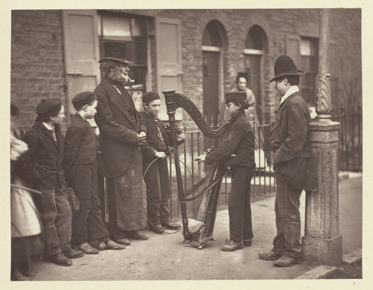 Halian Street musiker av John Thomson
