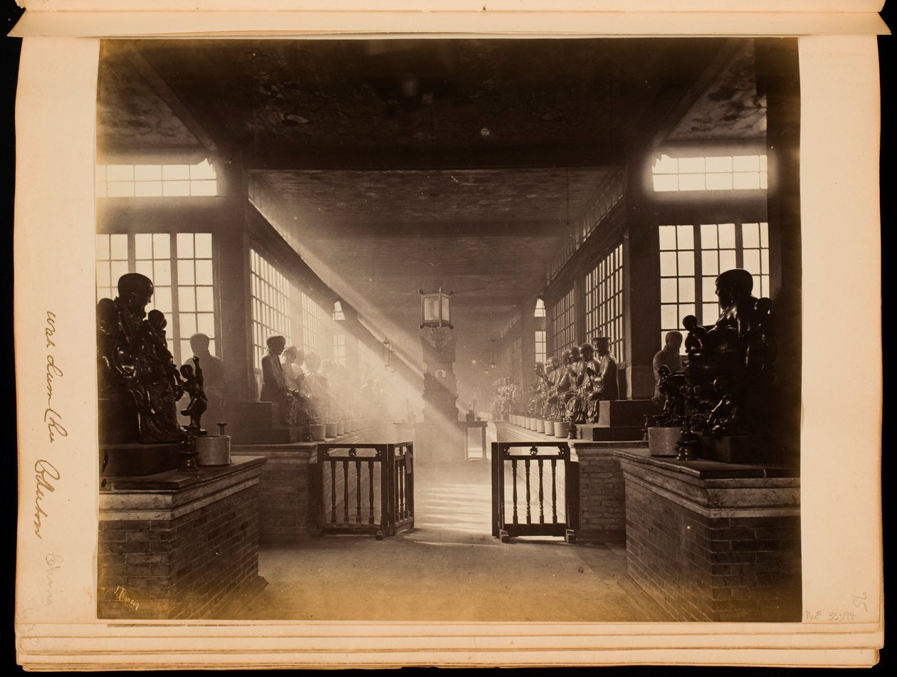 Wah Lum Chu, Kanton (numera: Hualin-templet) av John Thomson
