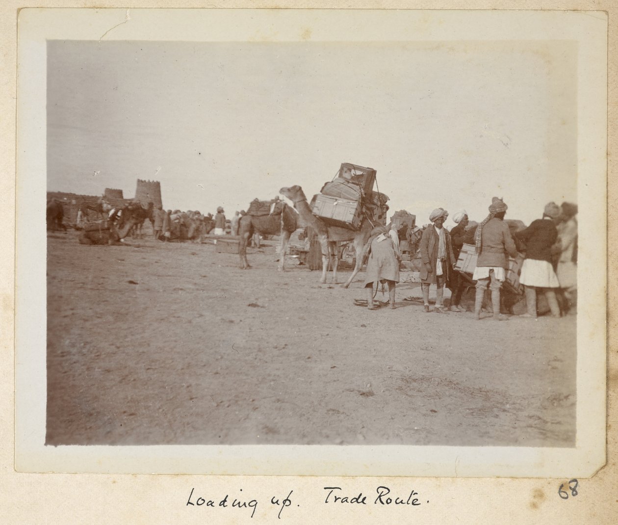 Razavi Khorasan-provinsen, Iran, ca 1908 (s/v-foto) av John Williams Watson
