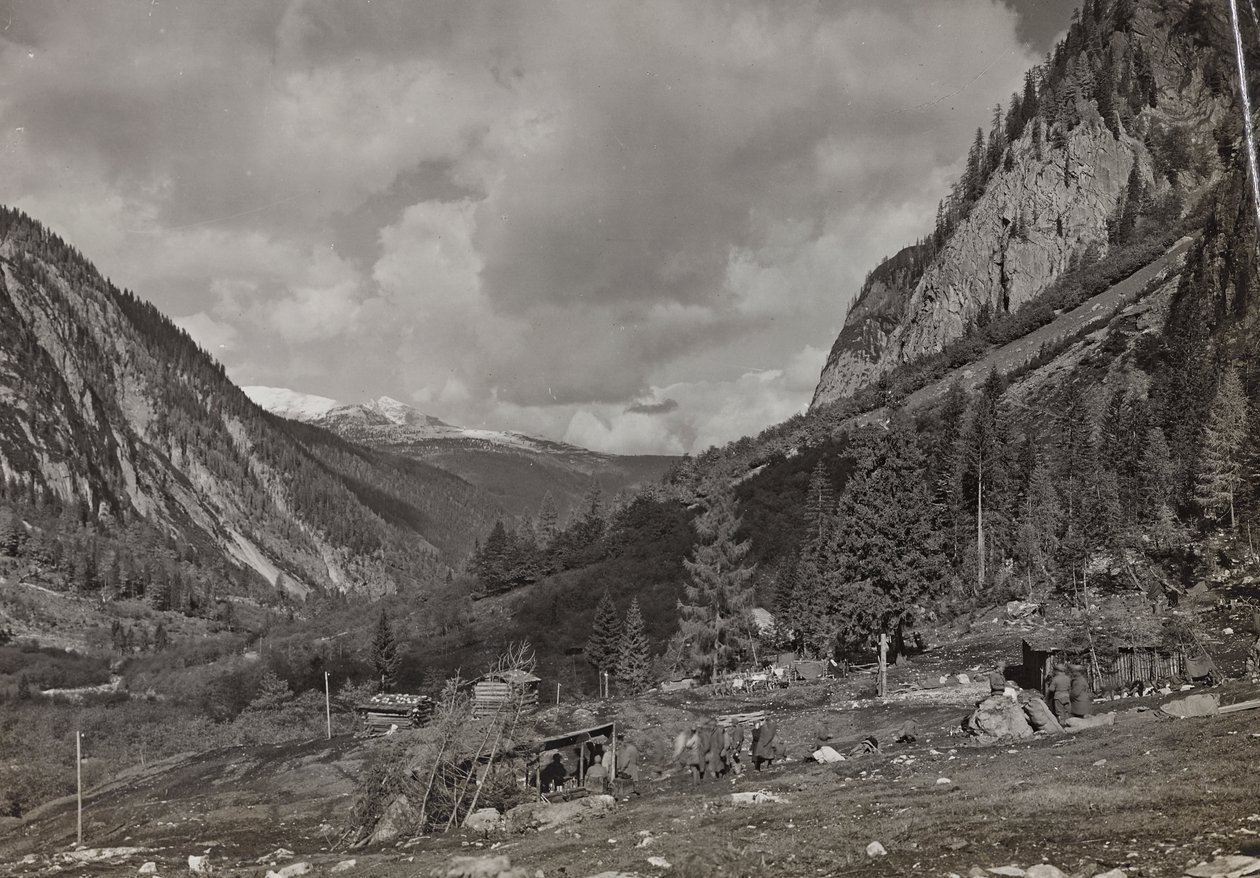 Album "Mitt världskrig - minnen av sydvästra fronten i Kärnten, Italien, Trentino-Alto Adige) 31/03/1915-12/11/1918 - Josef Zohles Wien ": soldater i L