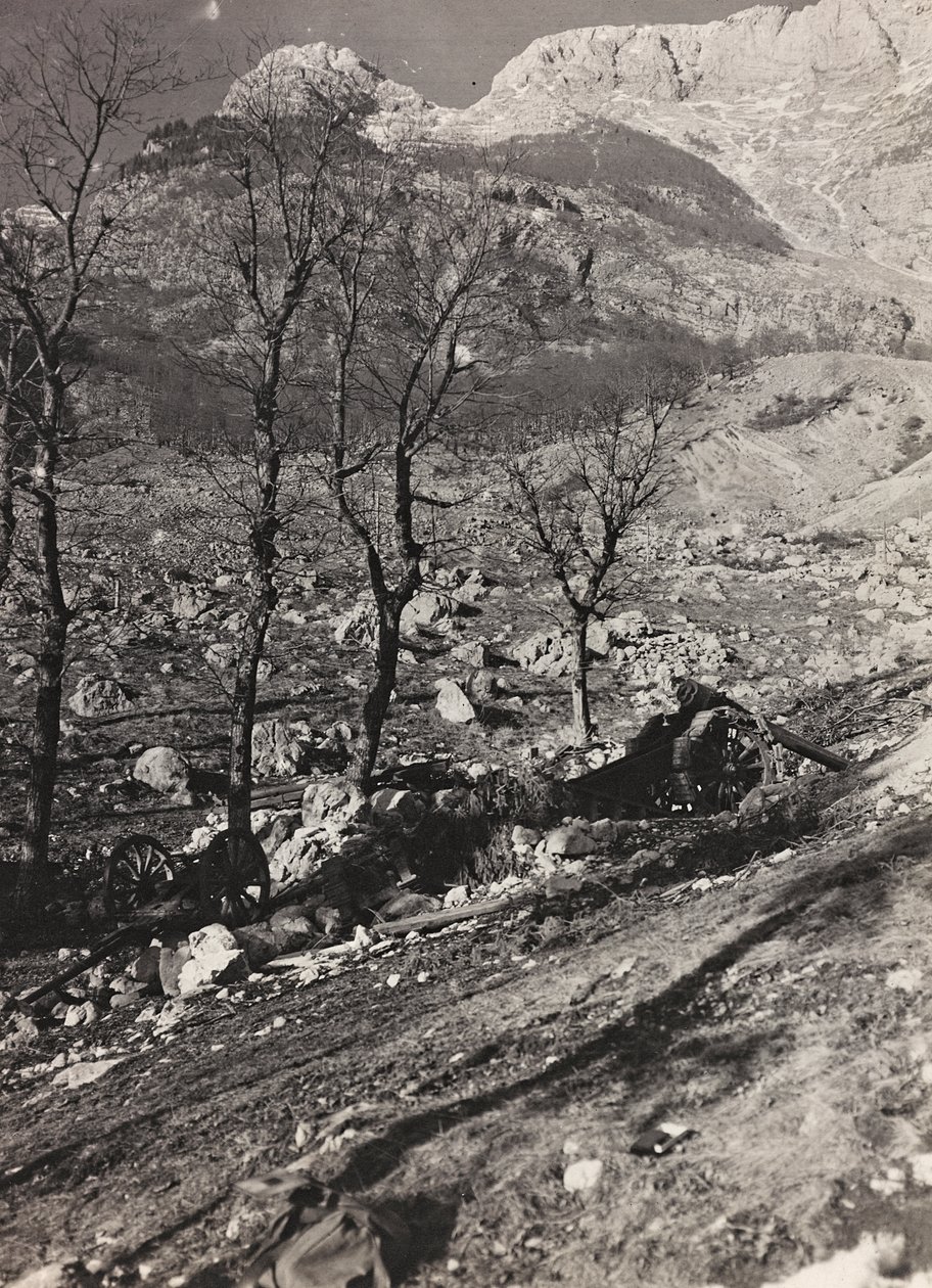 Album "Mitt världskrig - minnen av sydvästra fronten i Kärnten, Italien, Trentino-Alto Adige) 31/03/1915-12/11/ 1918 - Josef Zohles Wien ": krigszon (s/v foto) av Josef Zohles