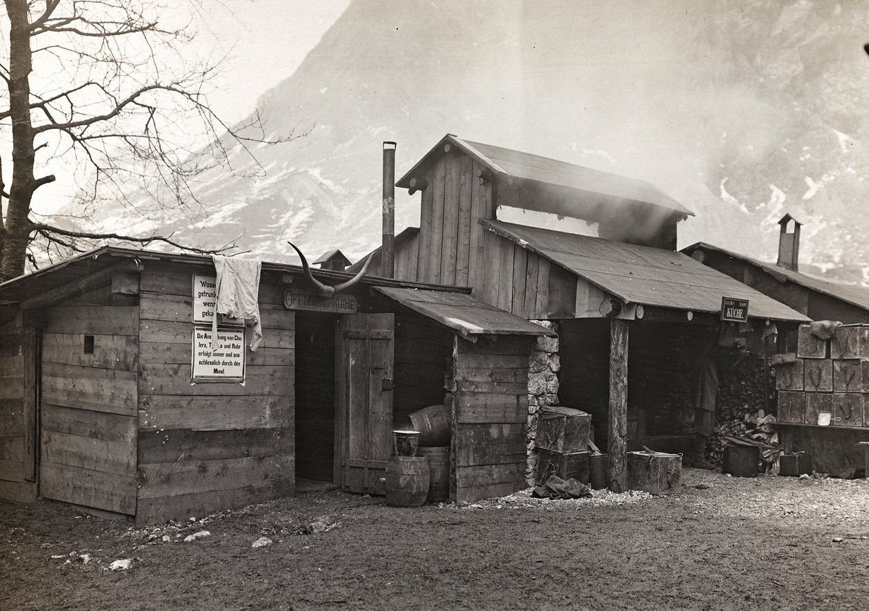 Album "Mitt världskrig - minnen av sydvästra fronten i Kärnten, Italien, Trentino-Alto Adige) 31/03/1915-12/11/ 1918 - Josef Zohles Vienna ": militärbaracker i So. av Josef Zohles