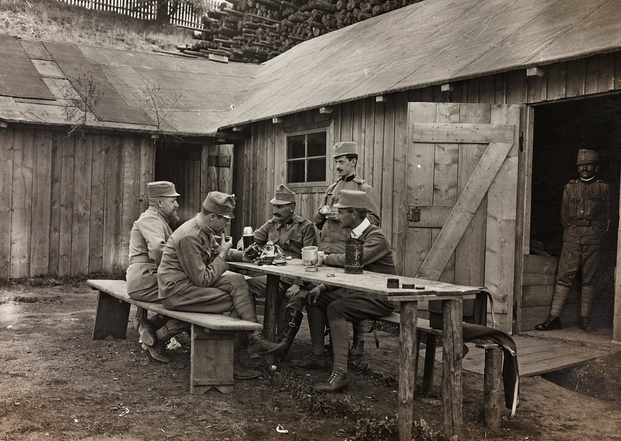 Album "Mitt världskrig - minnen av sydvästra fronten i Kärnten, Italien, Trentino-Alto Adige) 31/03/1915-12/11/ 1918 - Josef Zohles Wien ": soldater under en paus (b/ av Josef Zohles