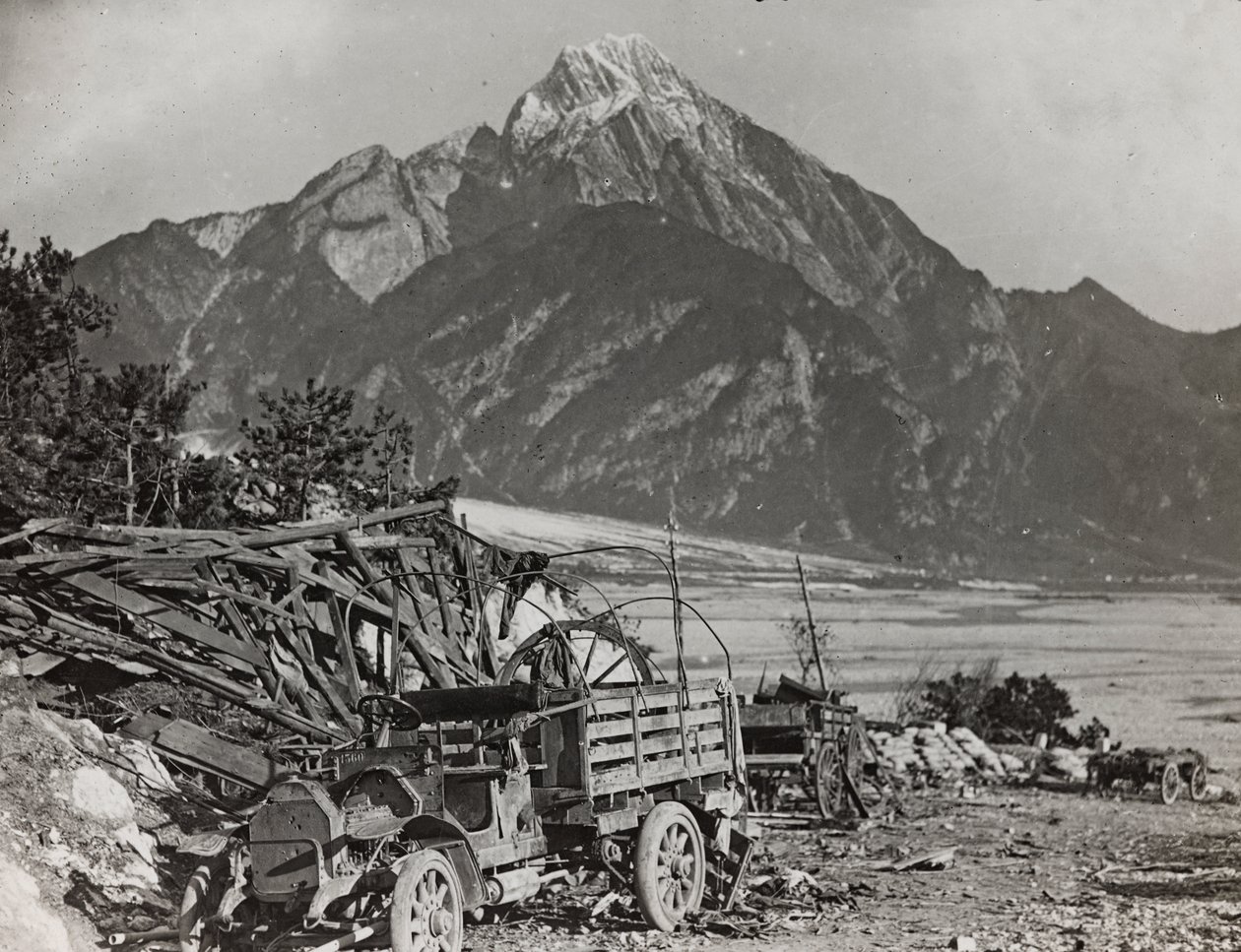 Album "Mitt världskrig - minnen av sydvästra fronten i Kärnten, Italien, Trentino-Alto Adige) 31/03/1915-12/11/ 1918 - Josef Zohles Vienna ": vid floden Tagliamento (f av Josef Zohles