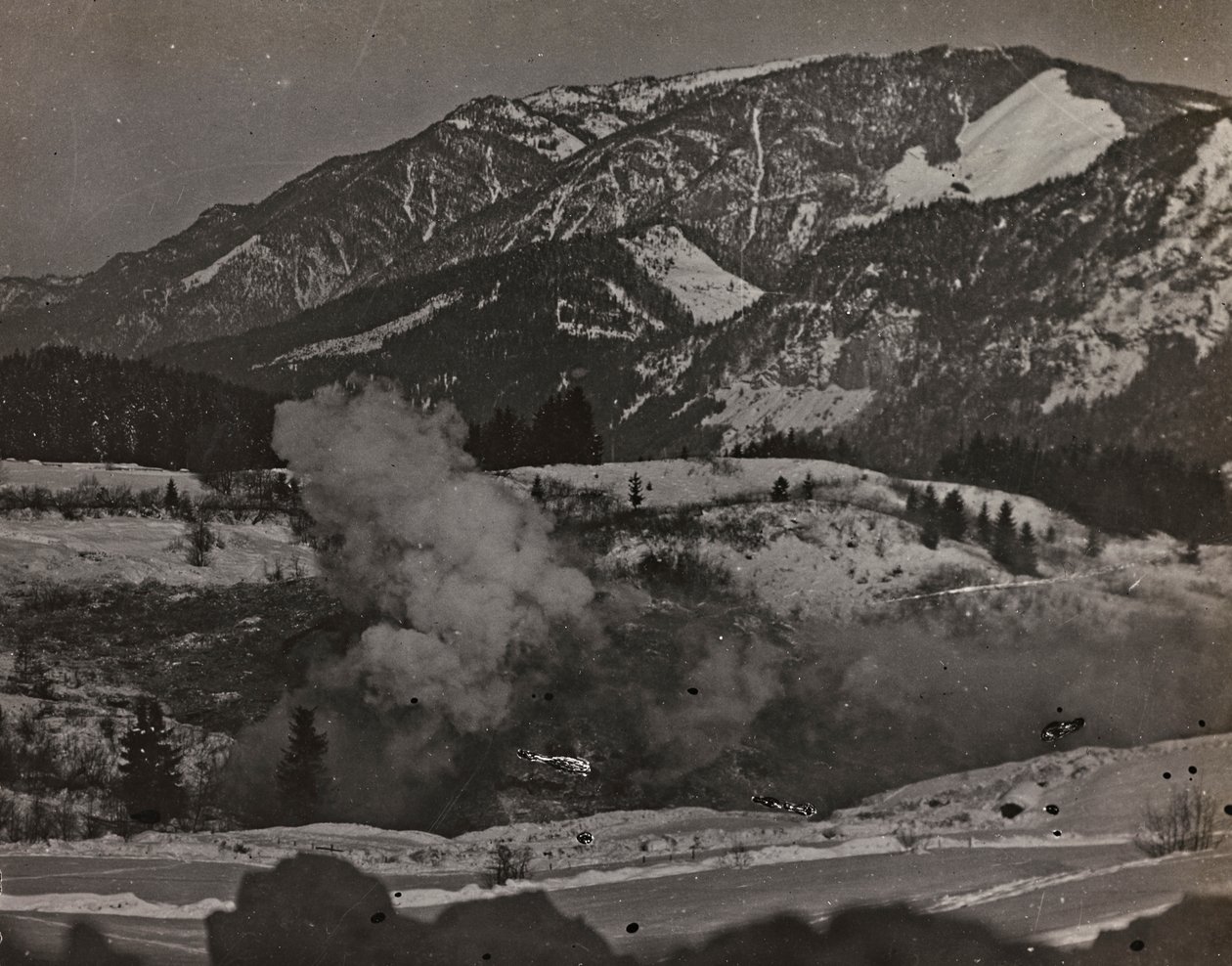 Album "Mitt världskrig - minnen av sydvästra fronten i Kärnten, Italien, Trentino-Alto Adige) 31/03/1915-12/11/ 1918 - Josef Zohles Wien ": krigszon (s/v foto) av Josef Zohles