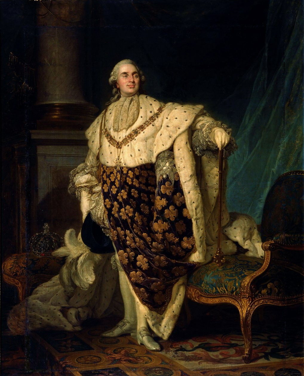 Louis XVI i kröningsvanan, det är inte vanan på dagen för hans kröning utan en konventionell dräkt som kombinerar invigningens vana och klädseln av St Louis -orden, spetsen i botten och kronan längst ner. bakgrund i sina tecken av Joseph Siffred Duplessis