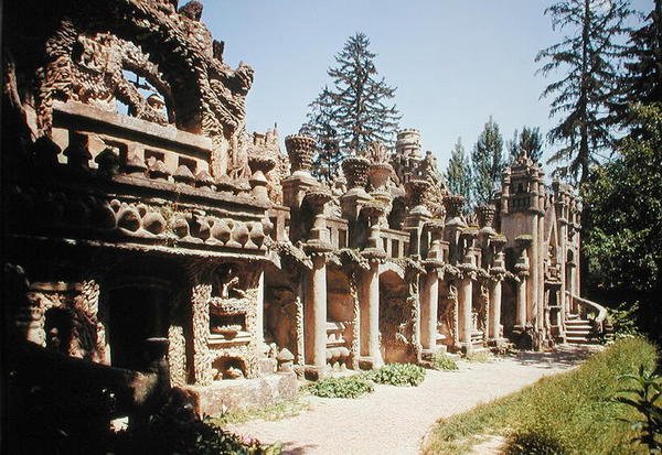 Le Palais Ideal, byggt 1879-1912 av Joseph Ferdinand Cheval