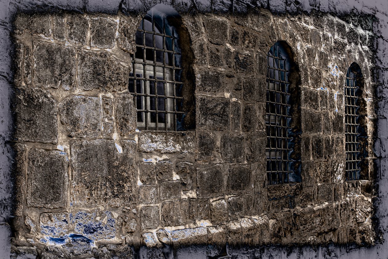 Approach, från serien Church of the Holy Sepulchre, 2016 (fotografi) av Joy Lions