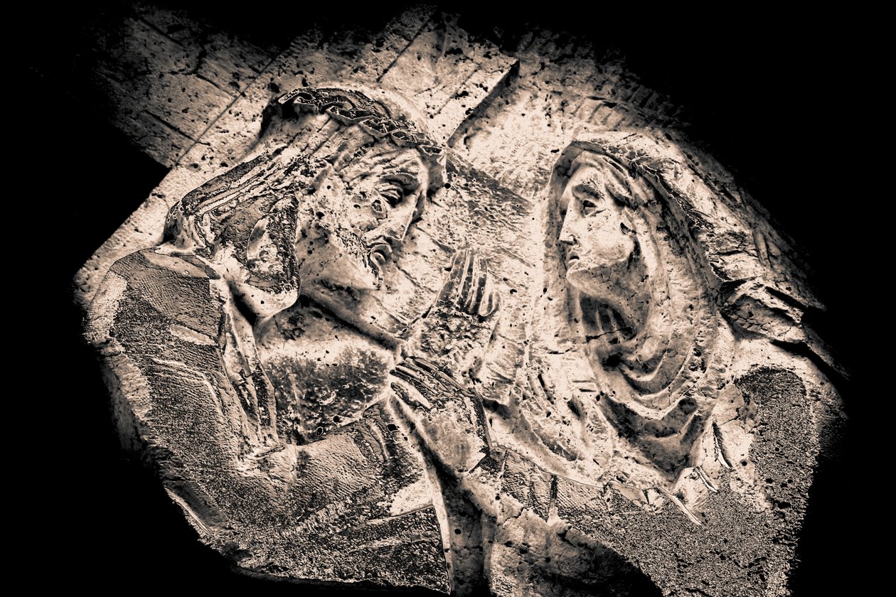 Jesus och Maria, från serien Korsvägsstationer 2015 (fotografi) av Joy Lions