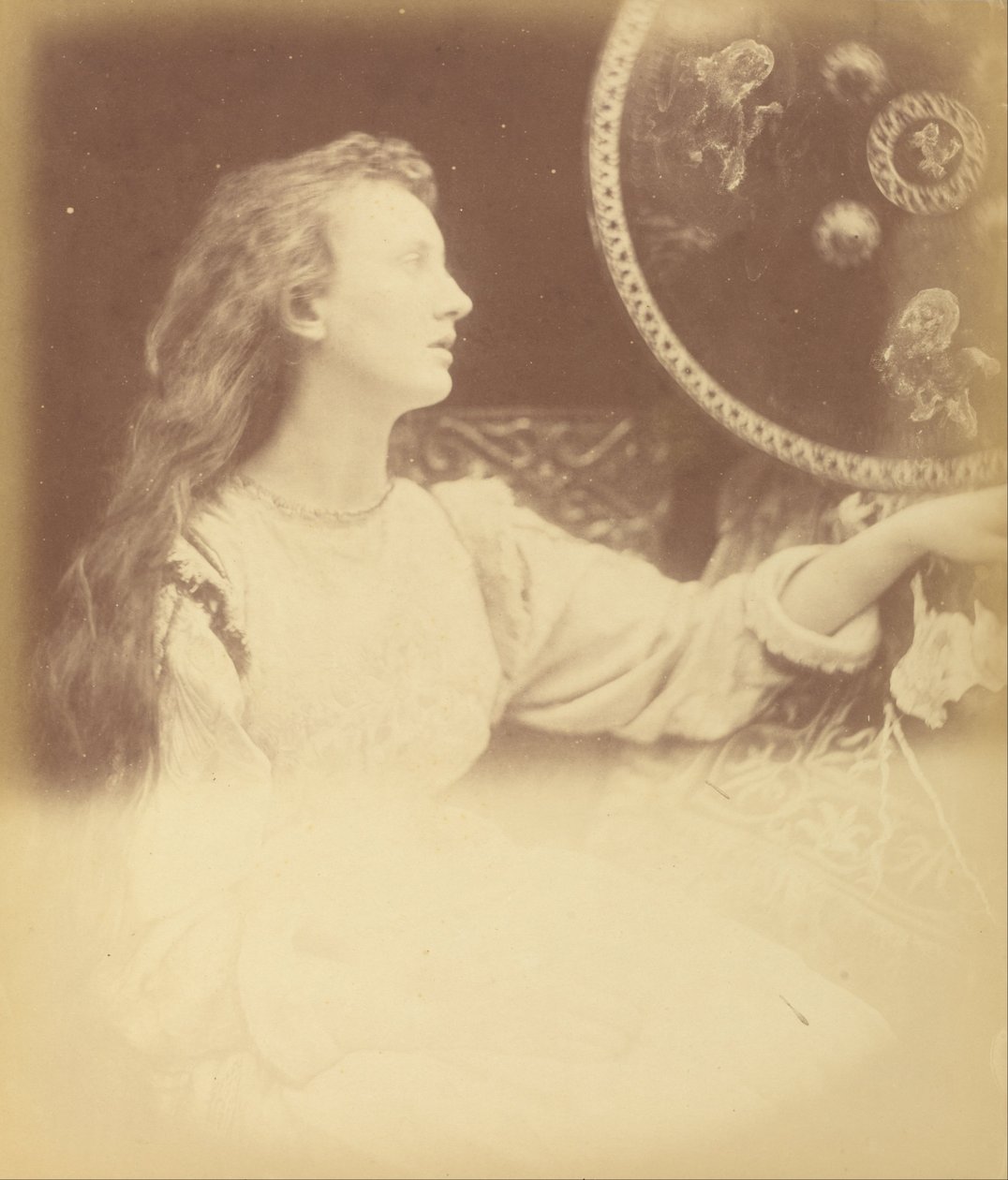 Elaine the Lily av Julia Margaret Cameron