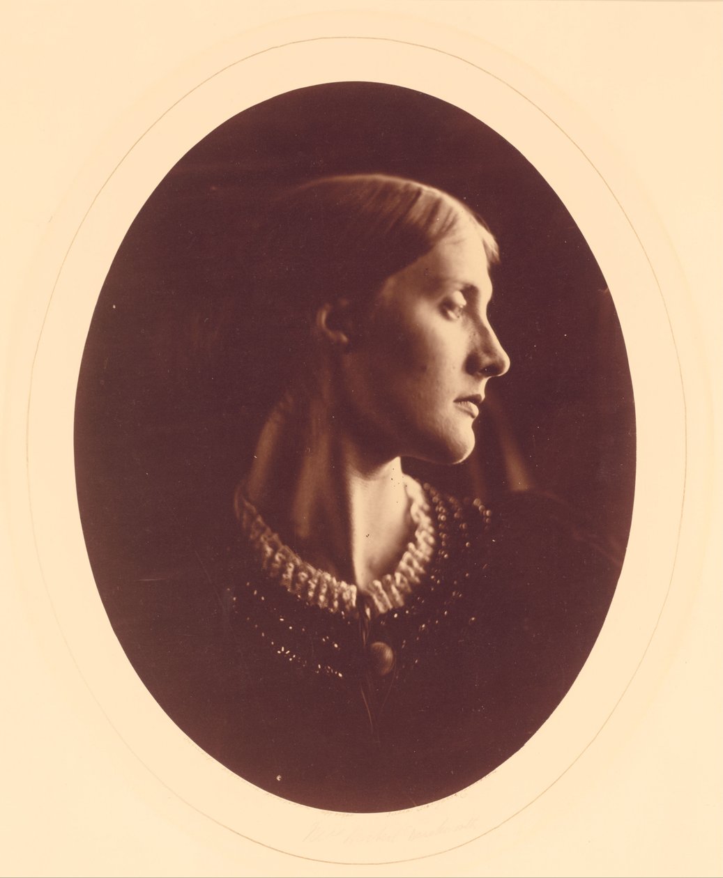 Mrs. Herbert Duckworth av Julia Margaret Cameron
