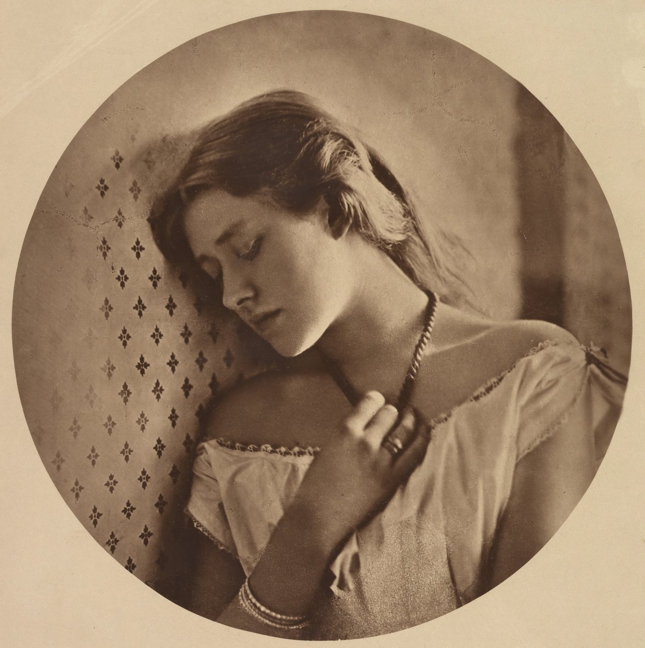 Ellen Terry, vid sexton års ålder, 1864, tryckte ca. 1913. av Julia Margaret Cameron