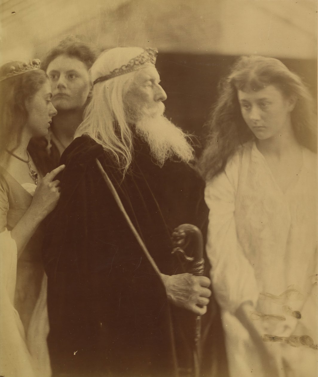 Kung Lear tilldelar sitt kungarike till sina tre döttrar, 1872. av Julia Margaret Cameron