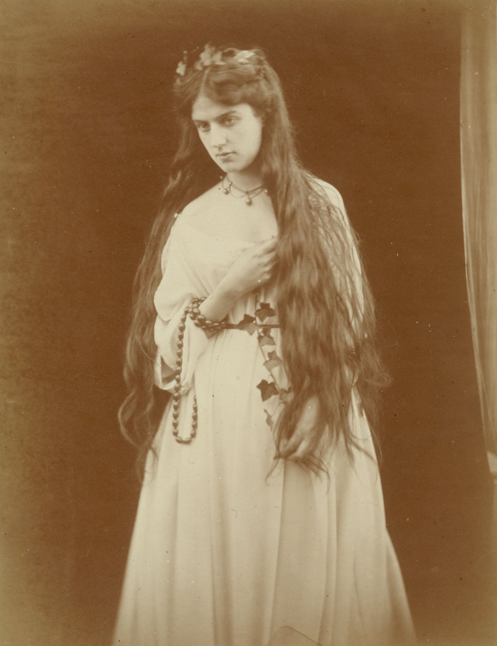 "Minne" ("Mnemosyne"), Marie Spartali av Julia Margaret Cameron