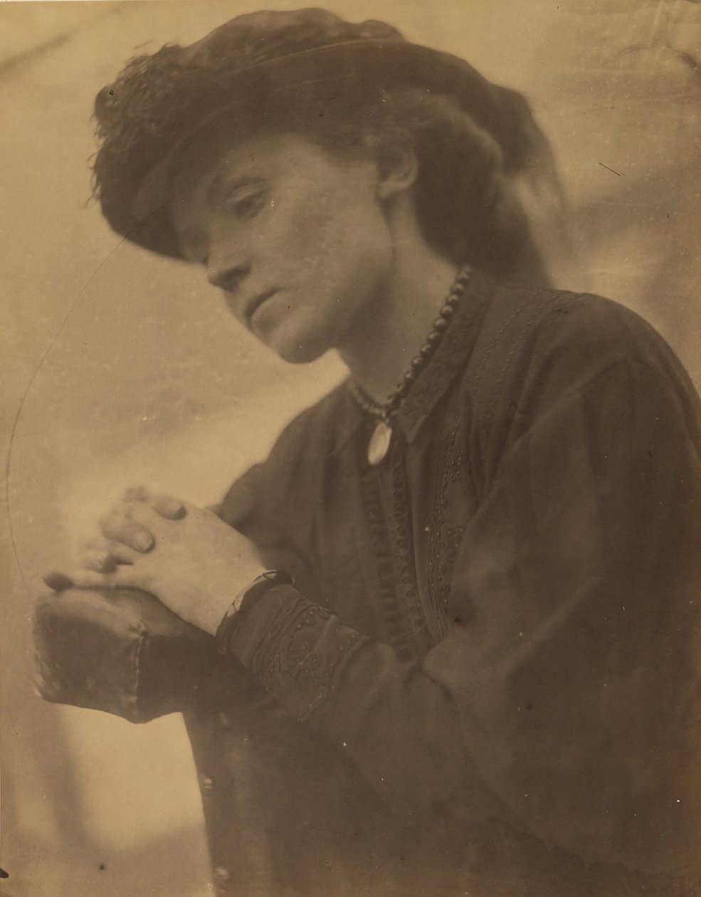 Minnie Thackeray, 1865. av Julia Margaret Cameron