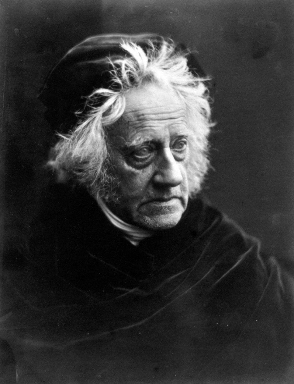 Sir John Frederick William Herschel, 1867 (foto i svart) av Julia Margaret Cameron
