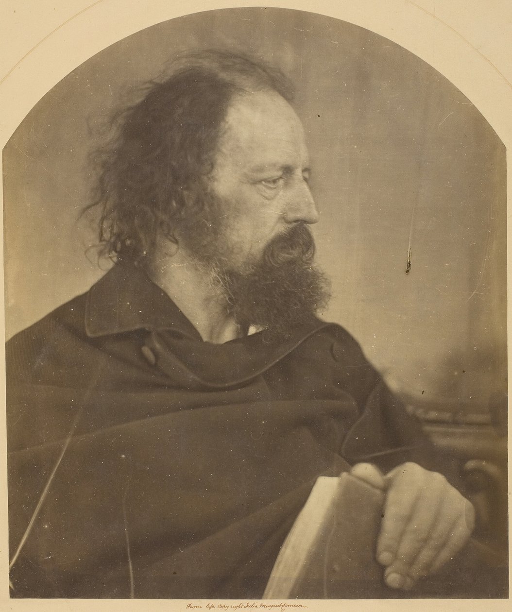 Den smutsiga munken, Alfred Tennyson, 1865. av Julia Margaret Cameron
