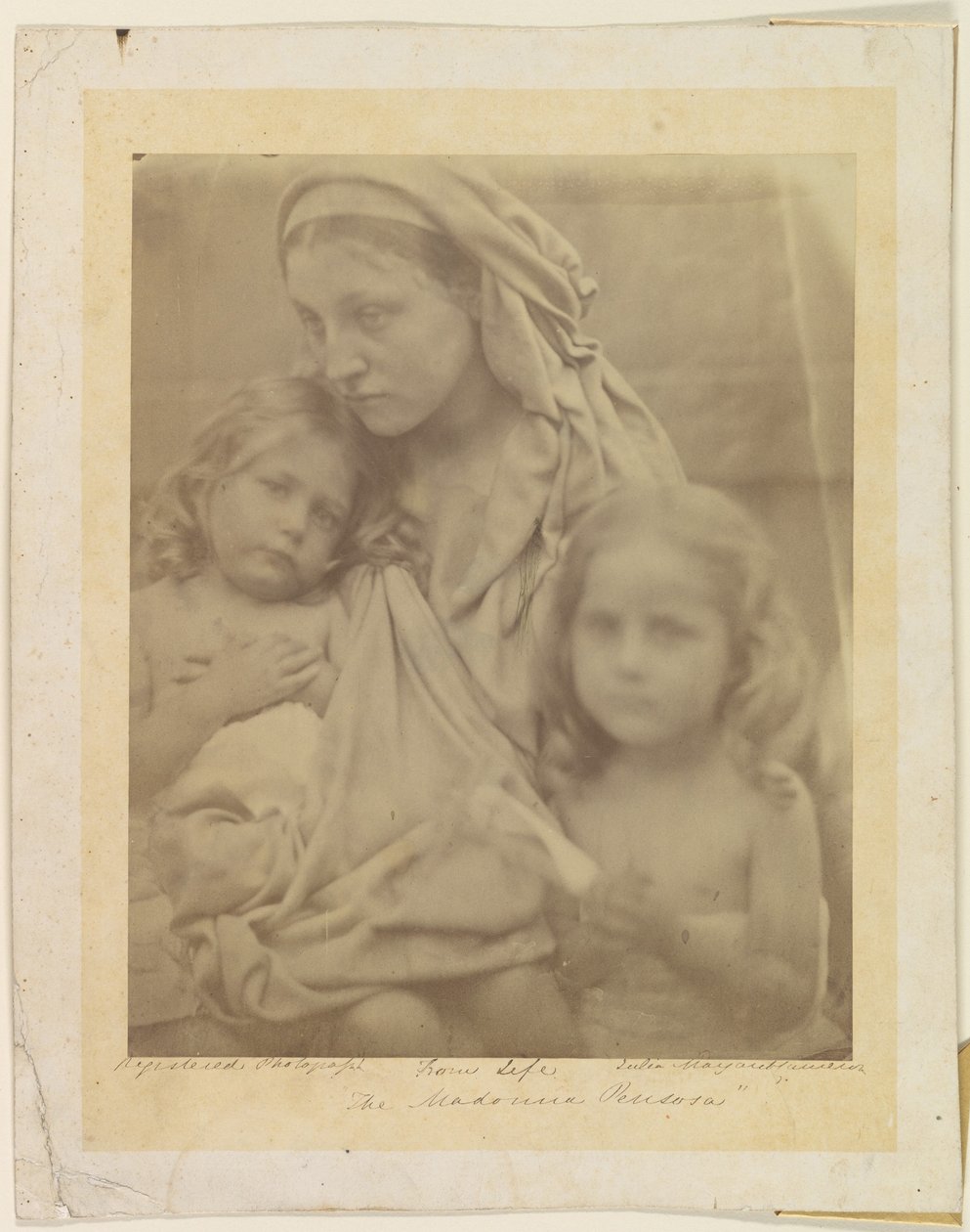 Den tankfulla Madonnan av Julia Margaret Cameron