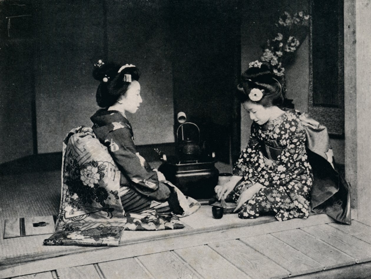 Ceremoniellt te serverat av en härlig ljapansk händer, c1900, 1921. av Julian Leonard Street