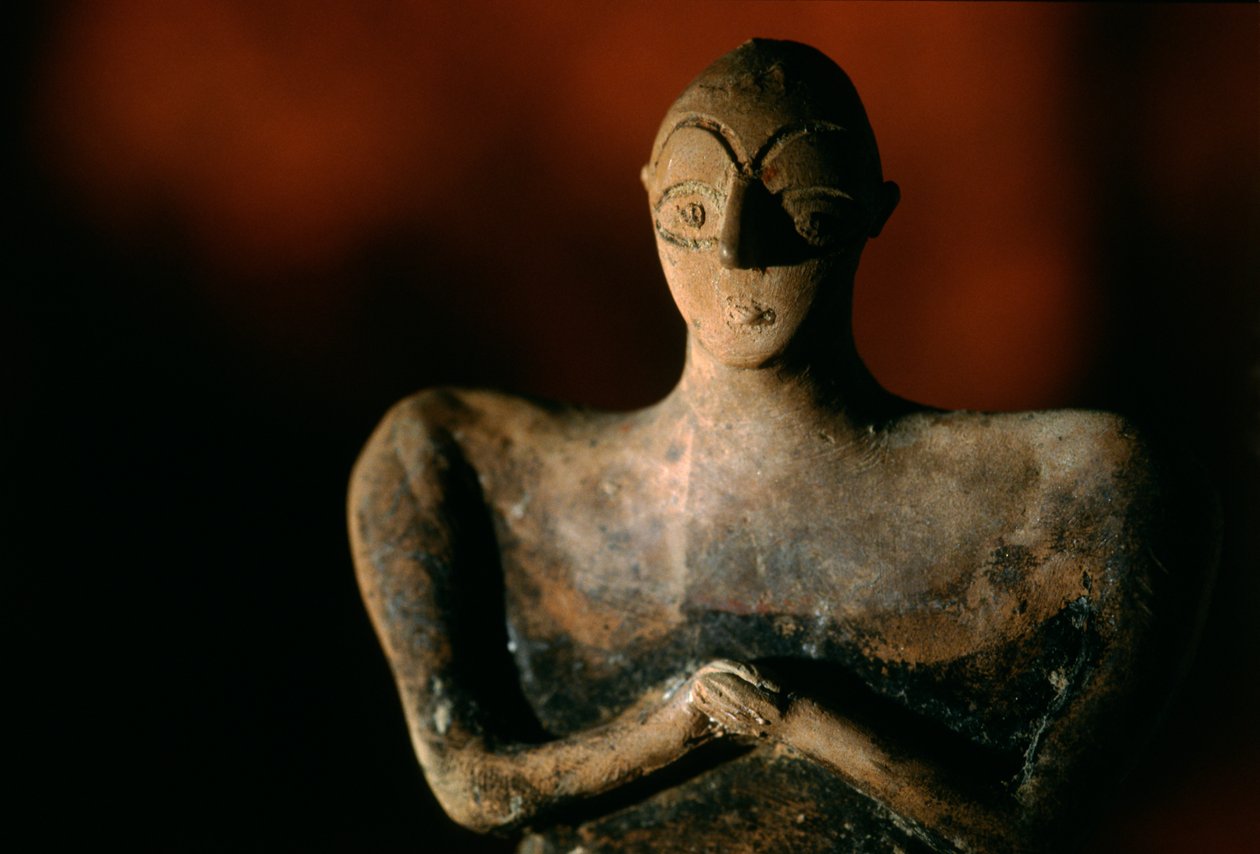 Keramikfigur av människa; Turkmenistans nationalmuseum, Ashgabat,artefakt.Oxus Ci..., 2004 (foto) av Kenneth Garrett
