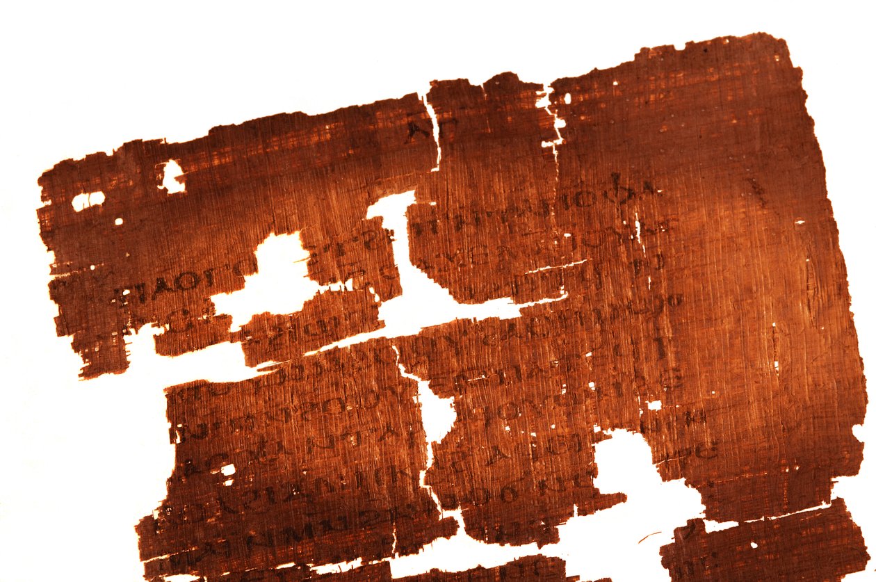 Detalj av sida i Judas evangelium med texten "The secret account of the revelation tha..., 2006 (foto) av Kenneth Garrett