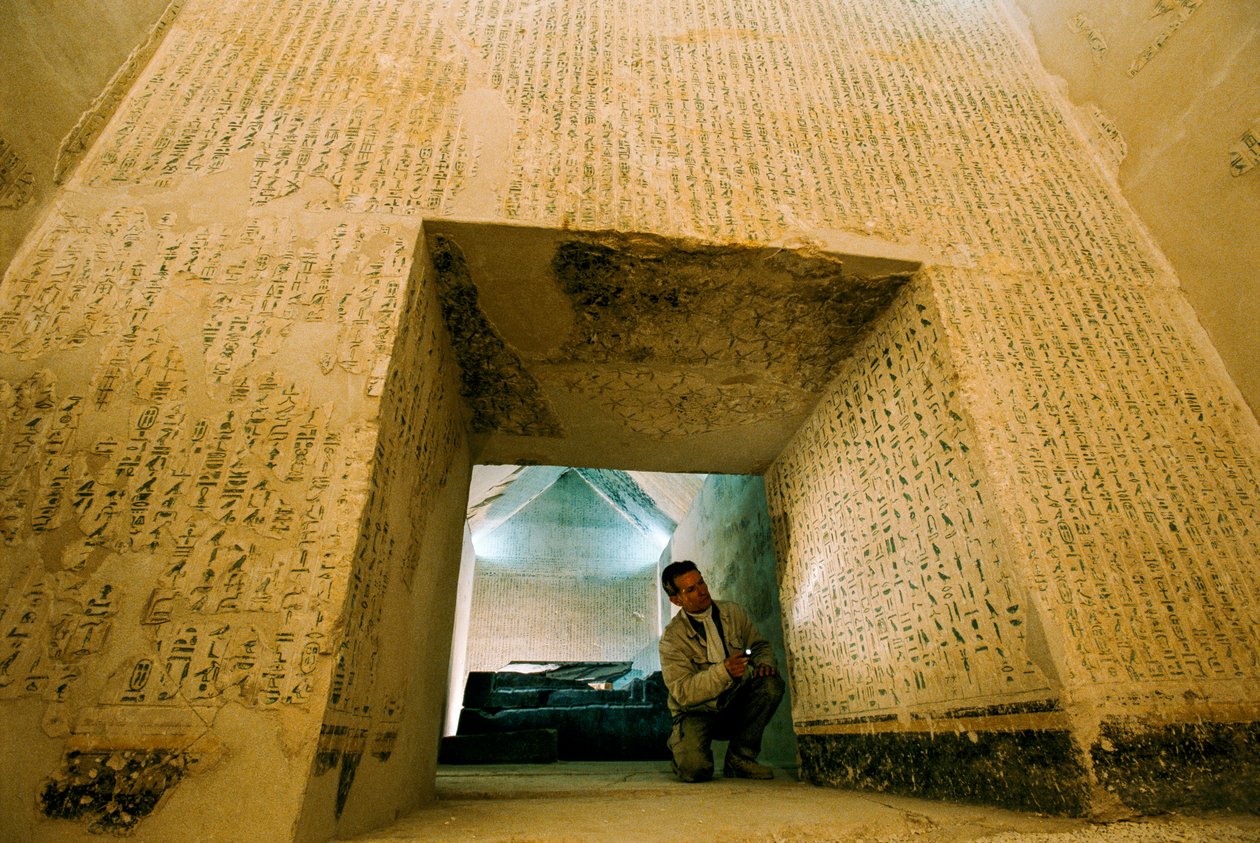 Egypten; Arkeologi; Gamla riket; Saqqara, Audran Labrousse, Franskt uppdrag, Pepi I, Grav av Kenneth Garrett
