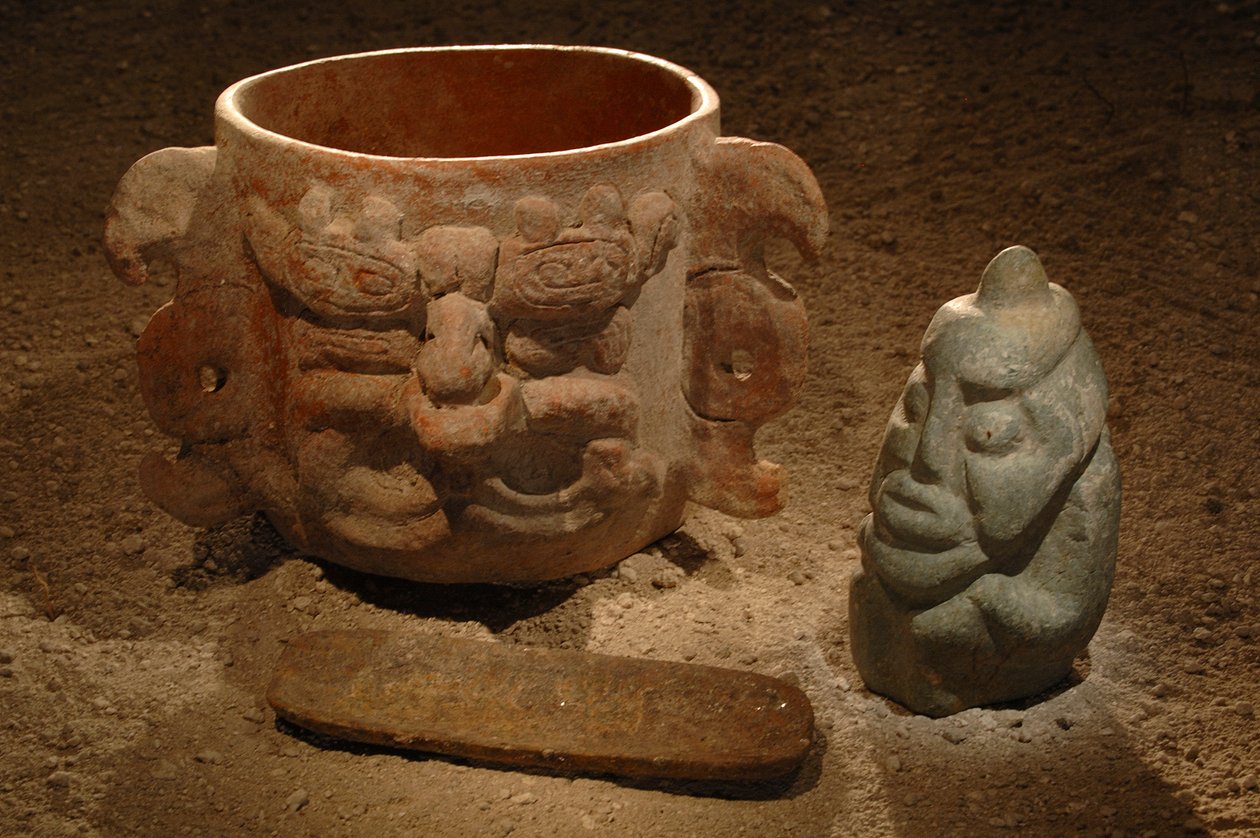 Maya; Maya-målningar; San Bartolo; Guatemala; Dr Bill Saturno, 2002 (foto) av Kenneth Garrett