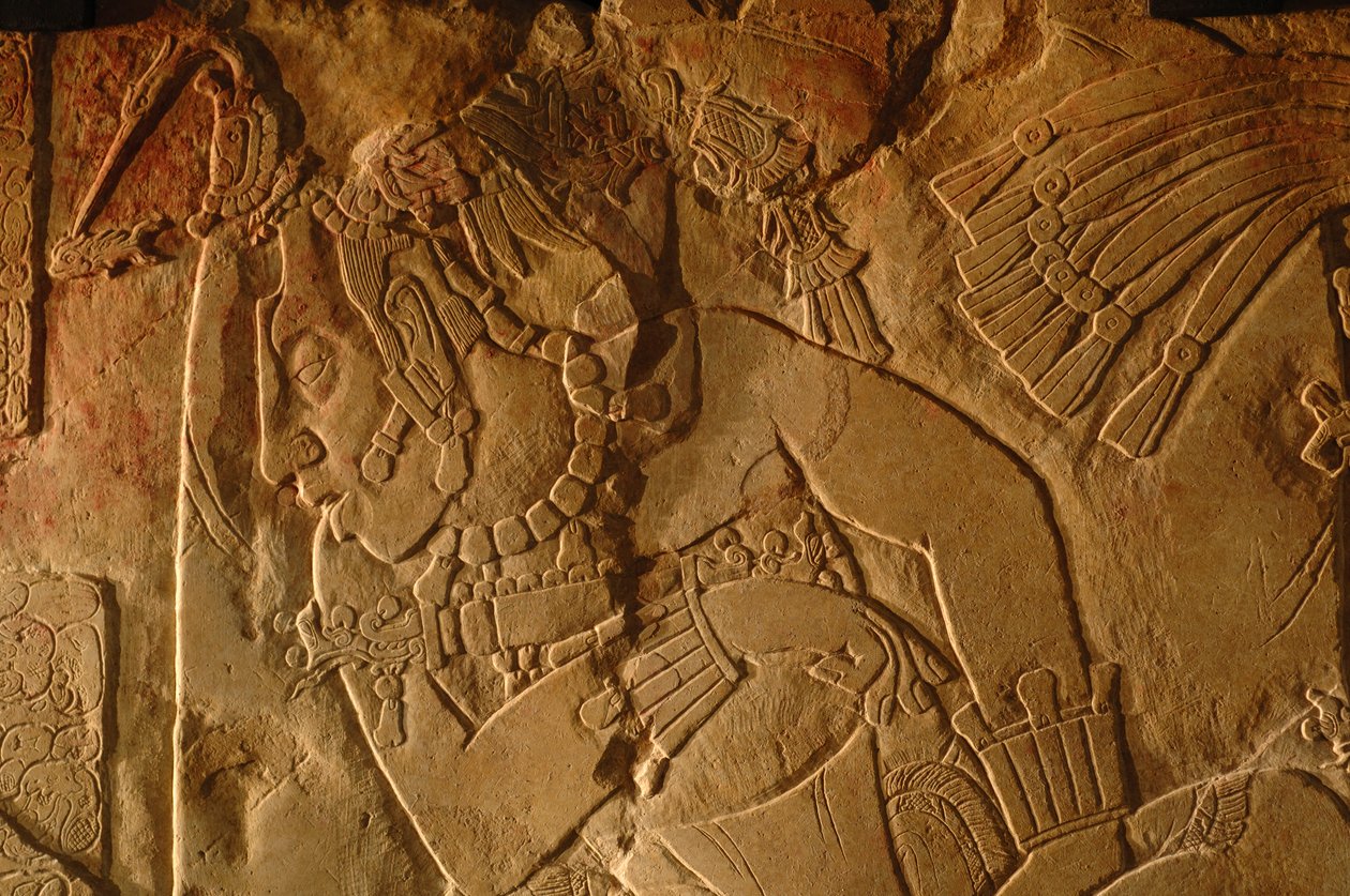 Tempel 19, tronbänk, Palenque, Mexiko, snidning av Akhal Mo Nab, 2005 (foto) av Kenneth Garrett