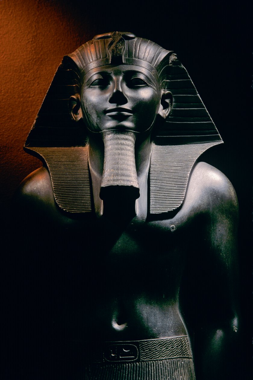 Thutmosis III, Thutmose III, Tuthmose III, staty, Luxormuseet, Egypten, Nya riket av Kenneth Garrett