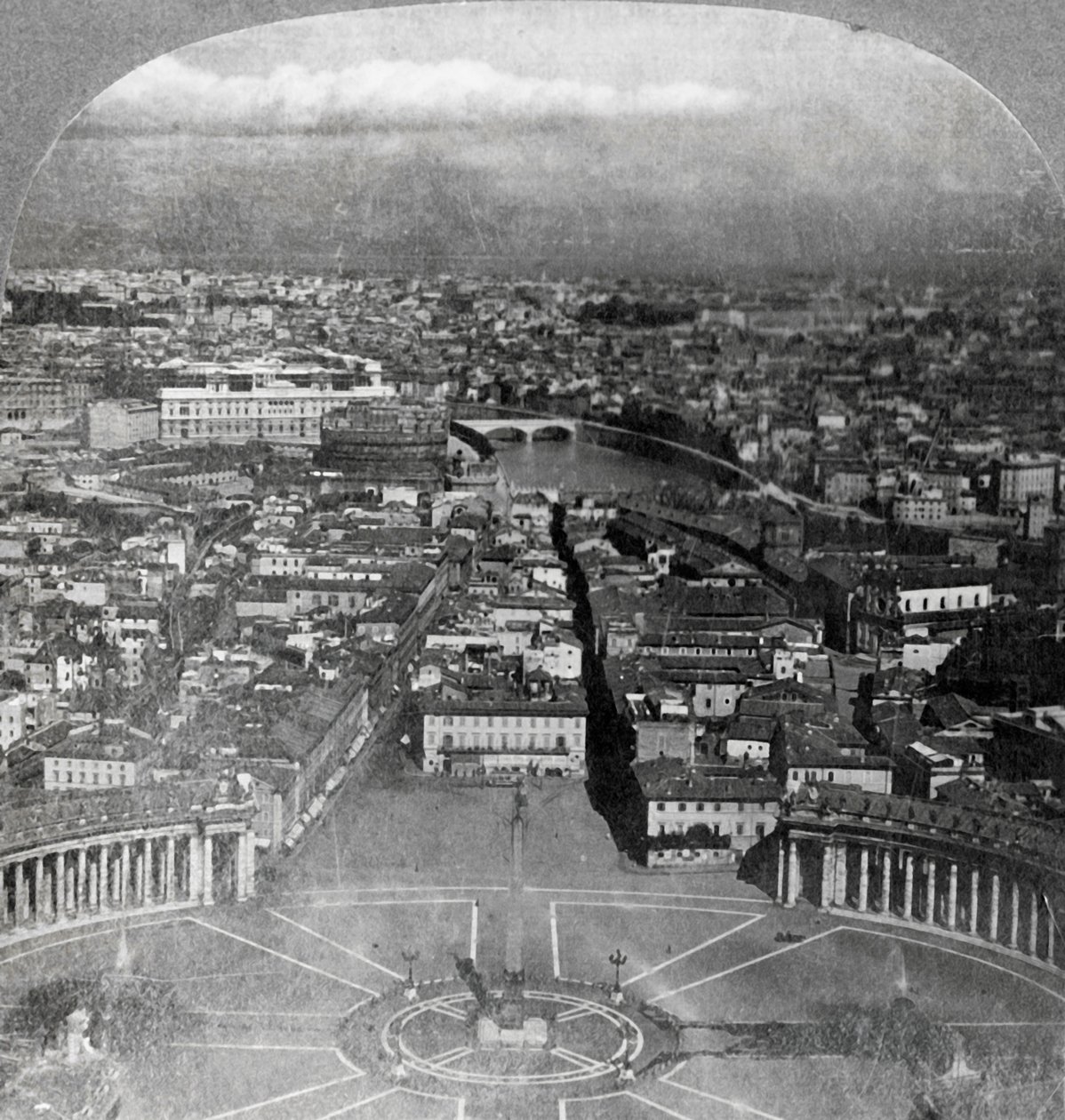 Rom, den eviga staden, från balkongen i St. Peters Italien, 1904. av Keystone View Company