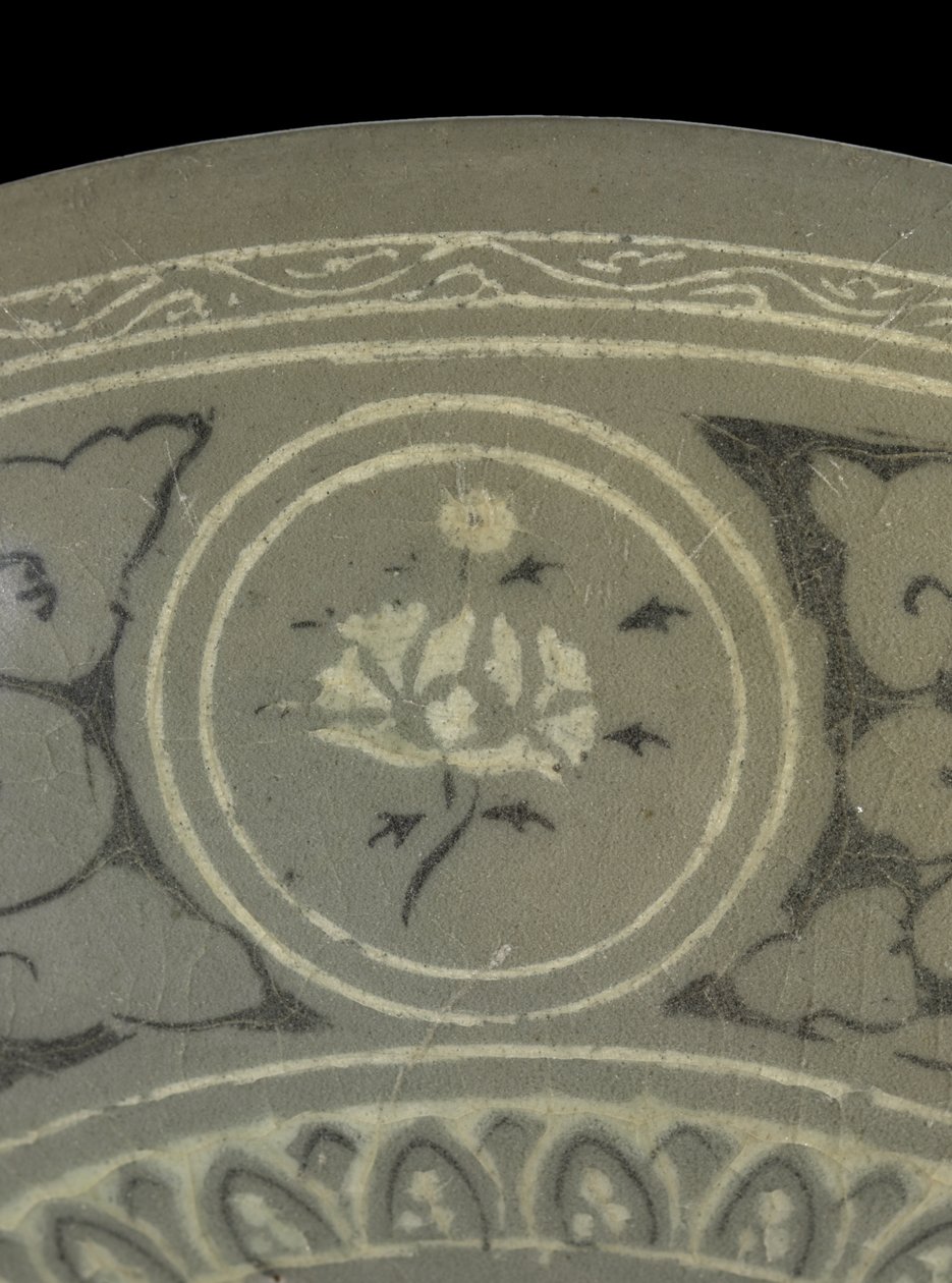 Skål med tranor och moln, c.1150-1200 (celadonglaserat stengods) av Korean School