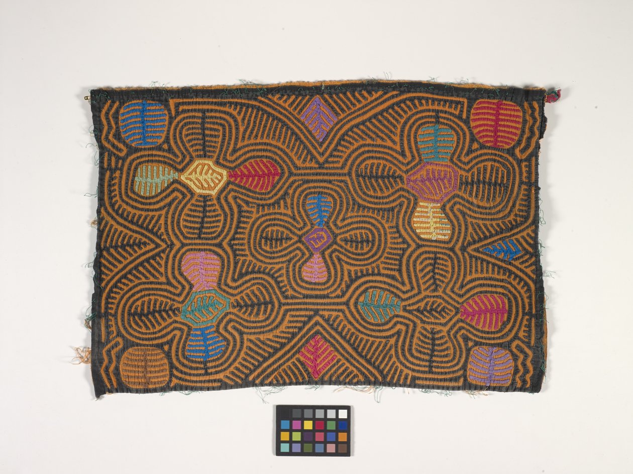 Skjortapanel (Mola) (foto) av Kuna Indian Culture