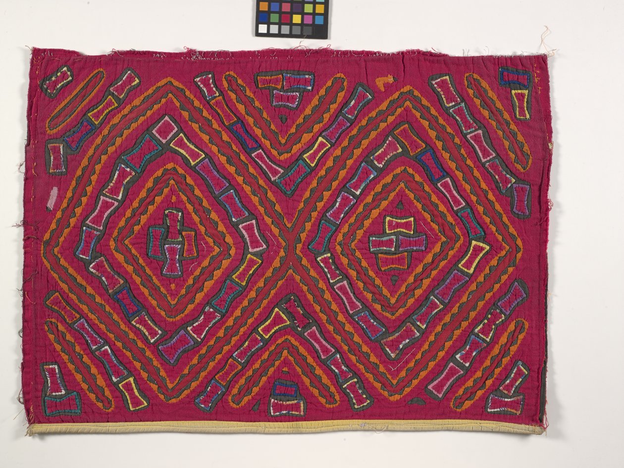 Skjortapanel (Mola) (foto) av Kuna Indian Culture
