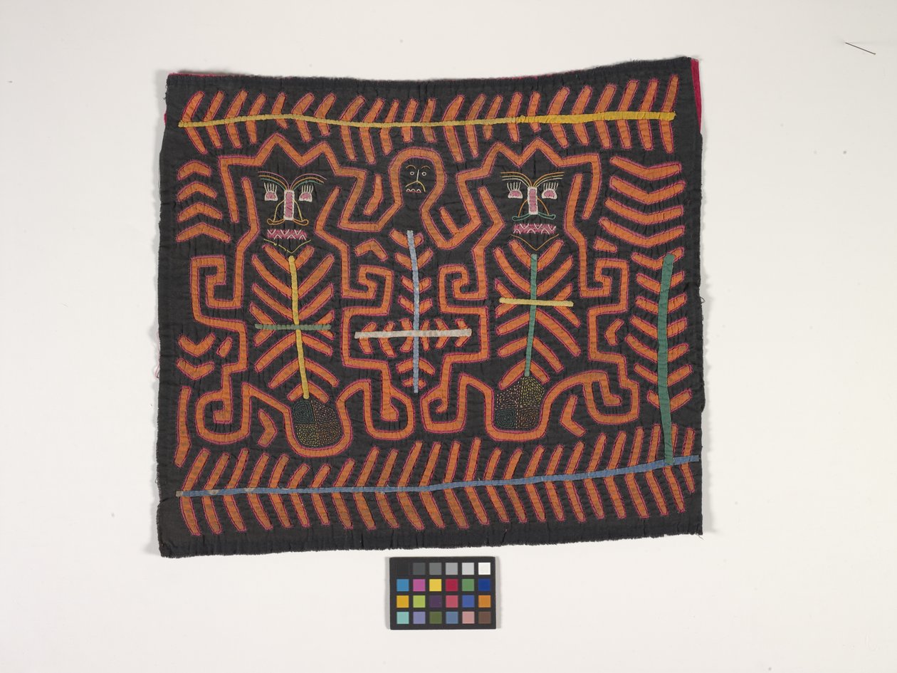 Skjortapanel (Mola) (foto) av Kuna Indian Culture