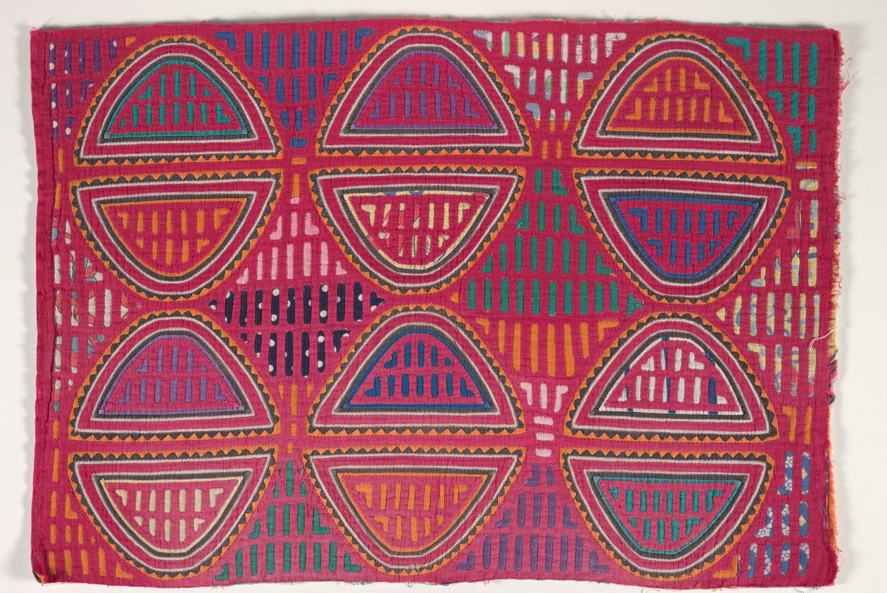 Skjortpanel (mola), ca 1950 (applicerad bomull) av Kuna Indian Culture