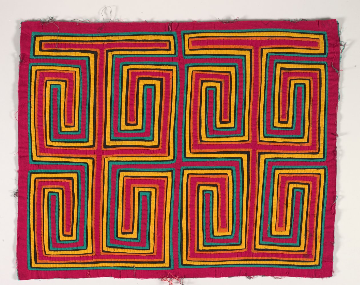 Skjortpanel (mola), ca 1950 (applicerad bomull) av Kuna Indian Culture