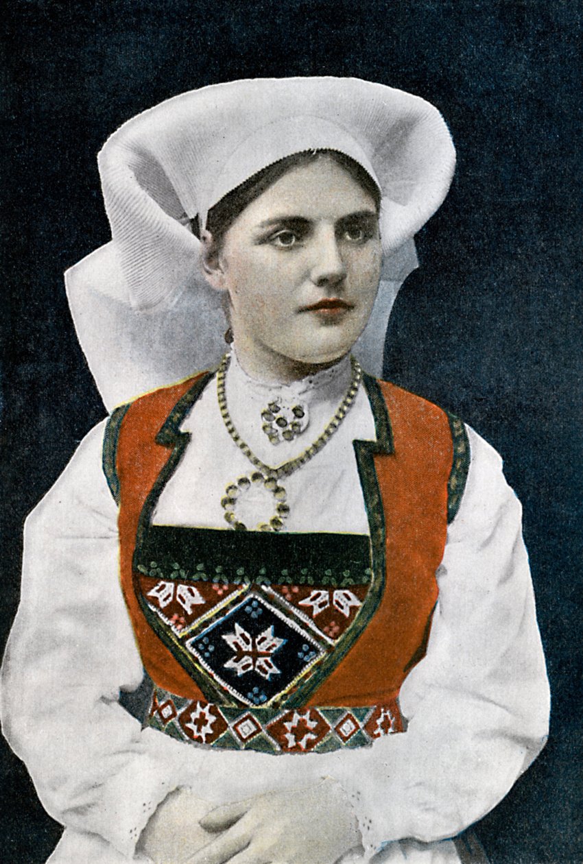 Kvinna i norsk folkdräkt, c1890 av L Boulanger