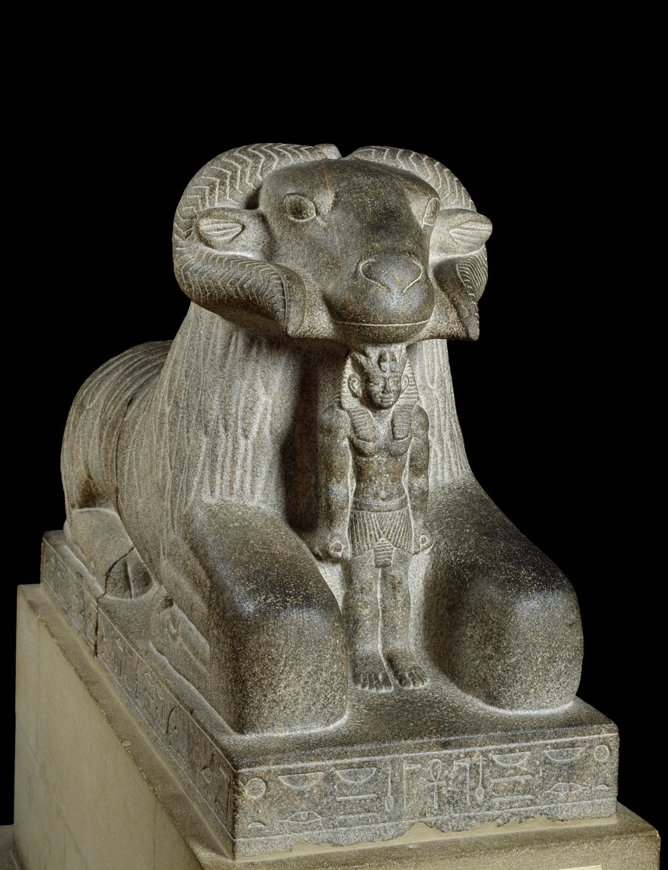 Staty av väduren av Amun, c.680 f.Kr. granit av Late Period Egyptian
