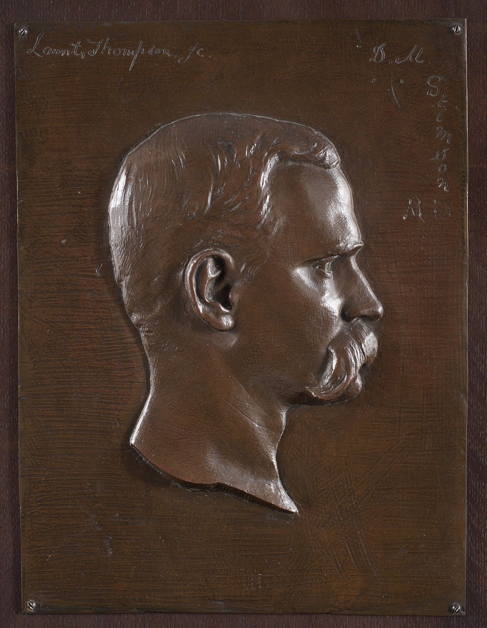 Porträttrelief av Dr. Stimson, ca 1880 (brons) av Launt Thompson
