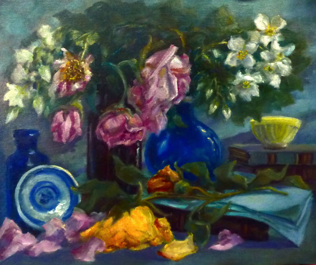 Bleka rosor och apelsinblommor, 2020 av Lee Campbell